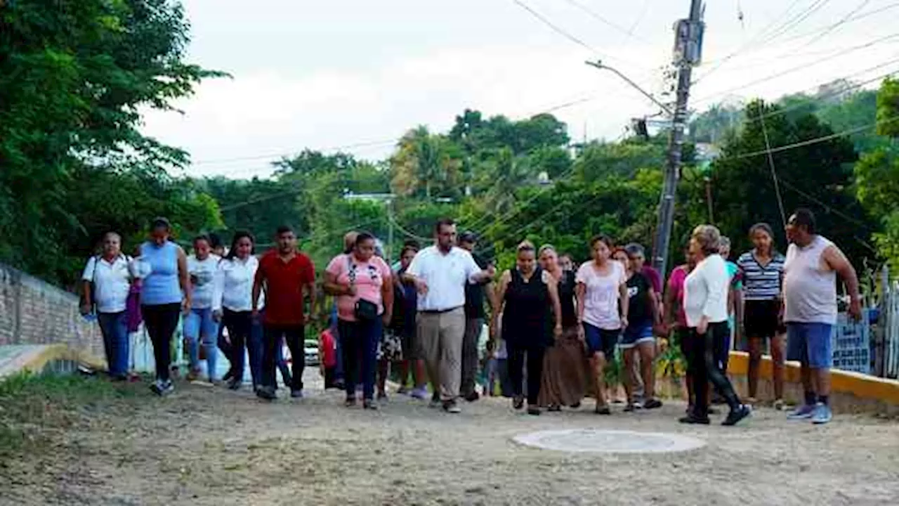 Atiende Tuxpan solicitudes ciudadanas en la localidad de San Antonio