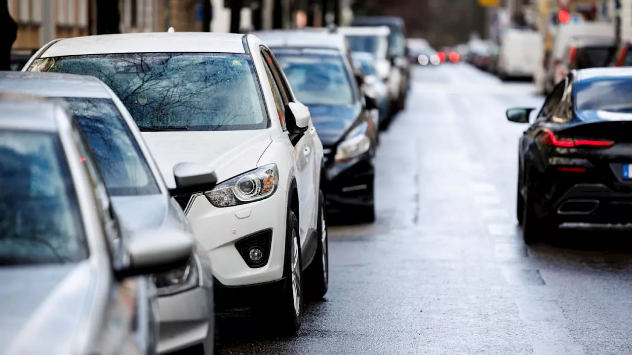 Auto-Hammer: Umwelthilfe will SUV-Verbot in Innenstädten