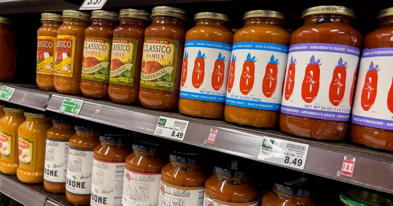 Canadians call out shrinkflation in popular brand of pasta sauce