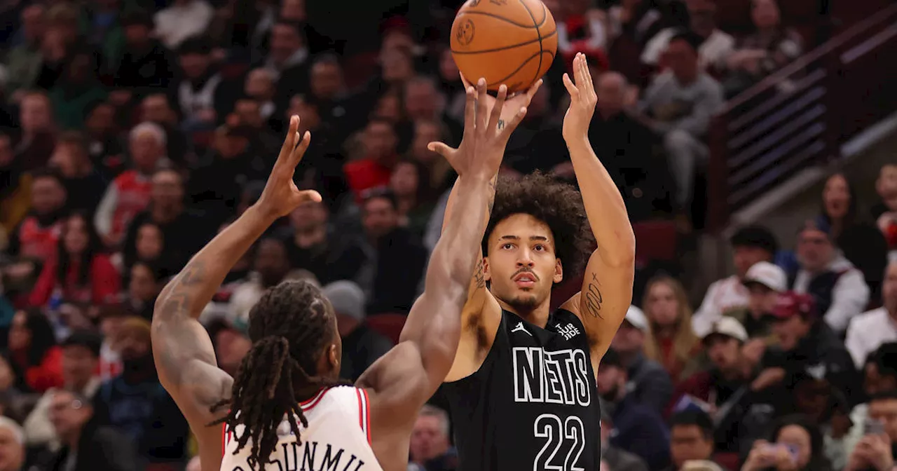 Josh Giddey's triple-double leads Bulls to rout of banged-up Nets