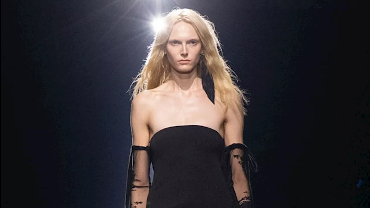 Alex Consani becomes first transgender Model of the Year