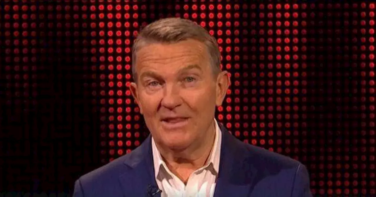 ITV The Chase's Bradley Walsh halts show amid concerns for Shaun Wallace