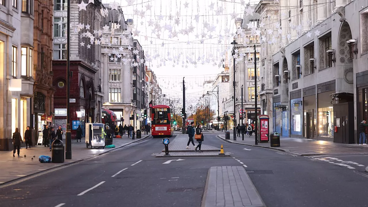 Britain's Retail Sector Struggles with Sales Decline During Early Festive Season