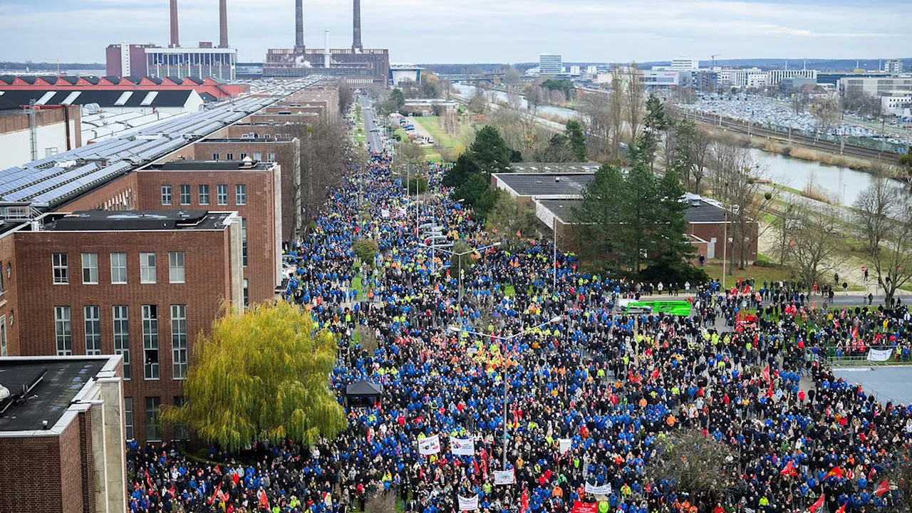 Volkswagen Workers Strike in Germany Over Factory Closures and Wage Cuts