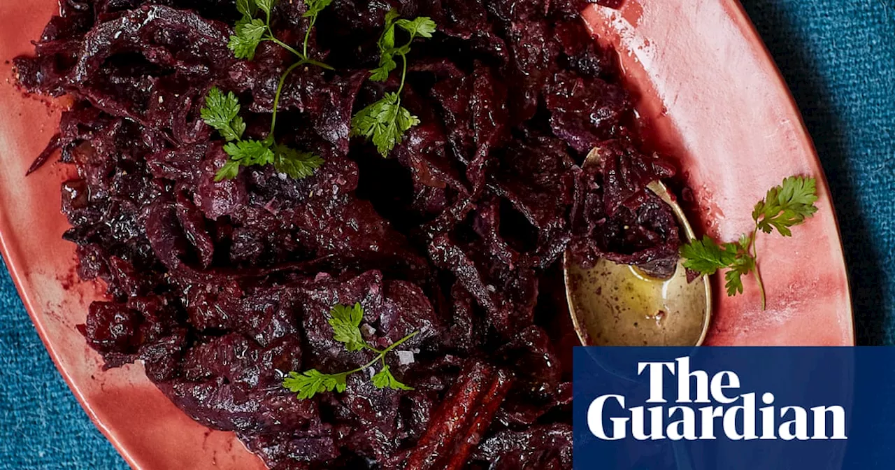 How to make braised red cabbage for Christmas dinner