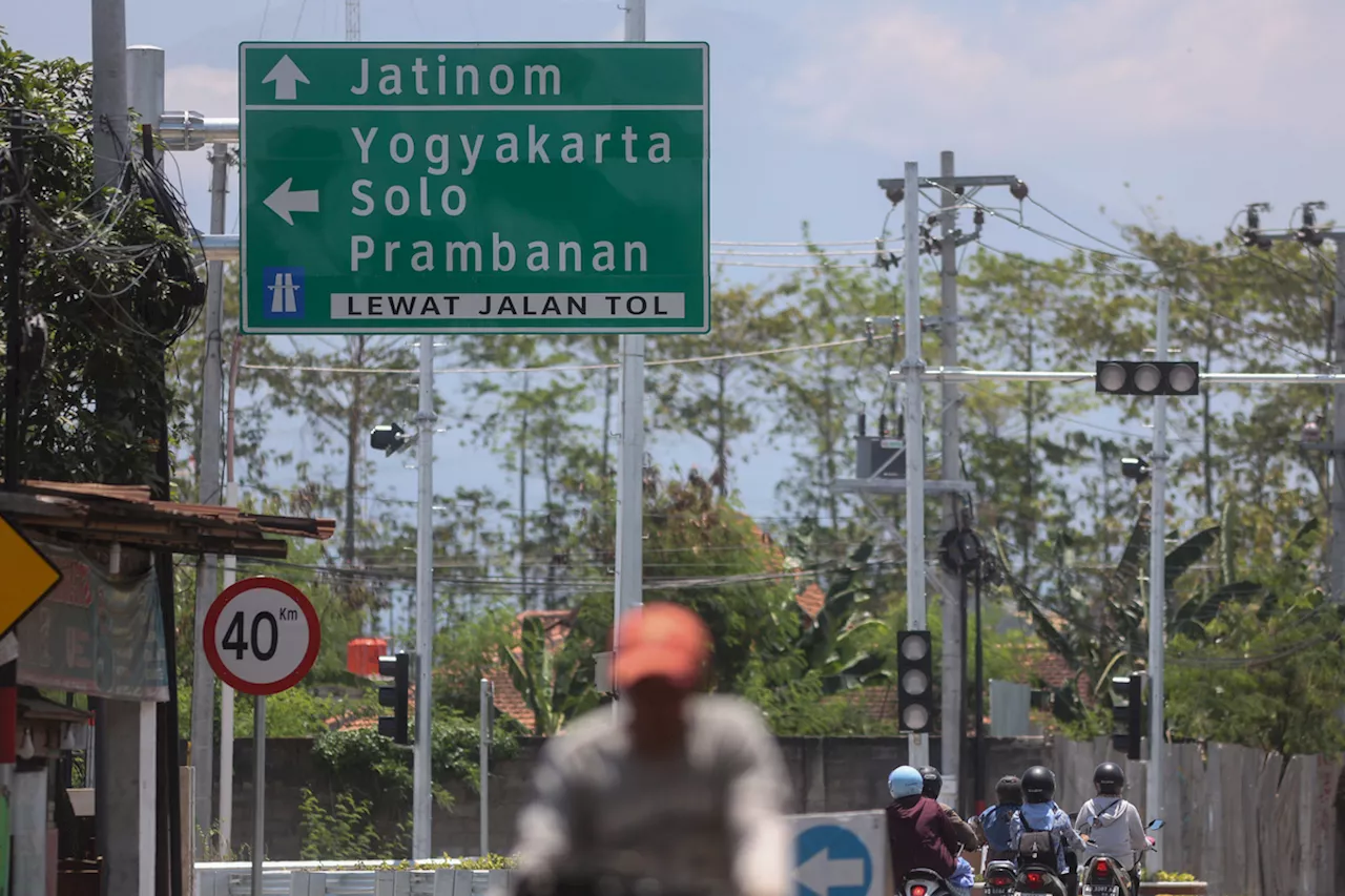 Pemerintah Siapkan Ruas Tol ”Darurat” untuk Mobilitas Natal-Tahun Baru