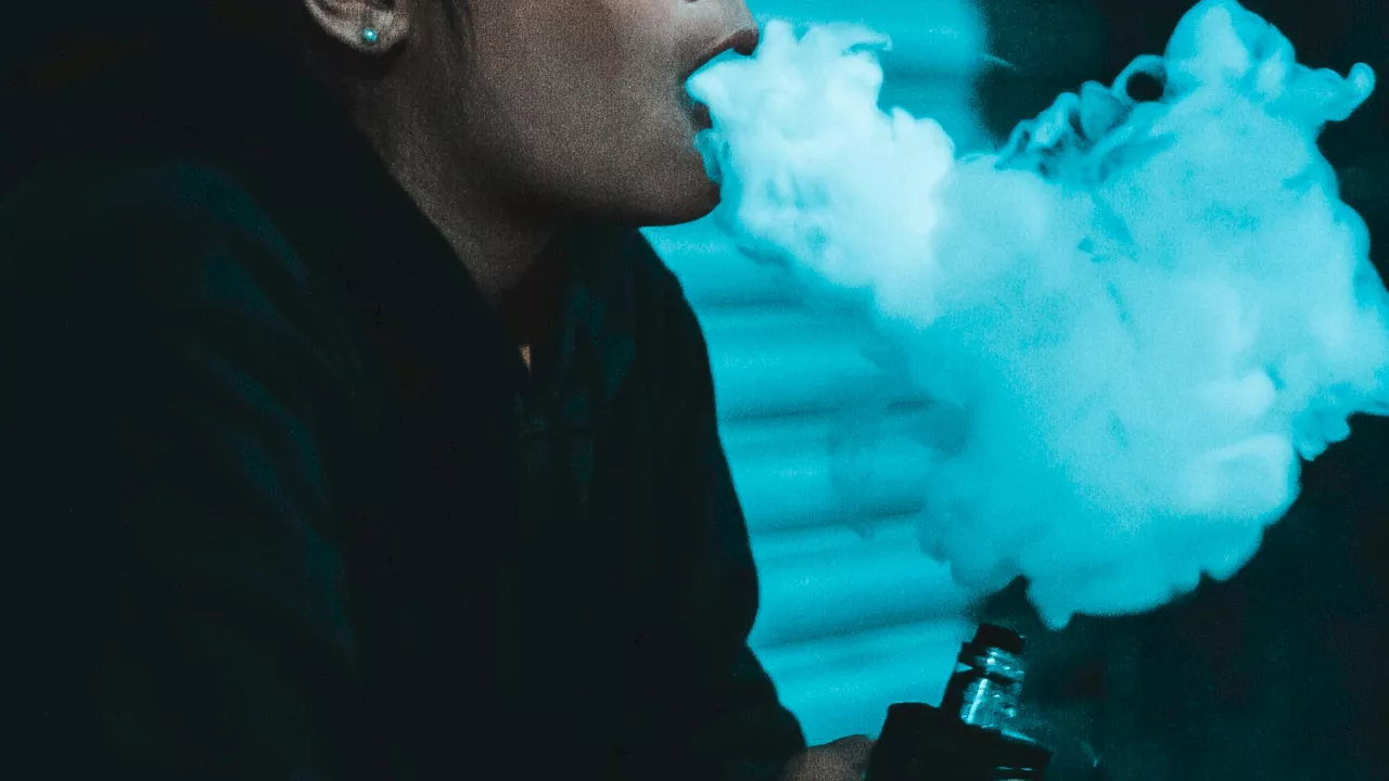 Vaping Among South African Teens Surges to Unprecedented Levels