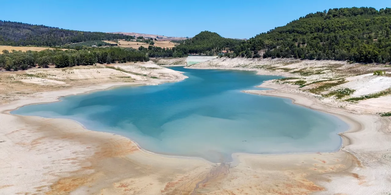 Alla fine la contesa per l’acqua fra Enna e Caltanissetta è stata risolta dalla pioggia