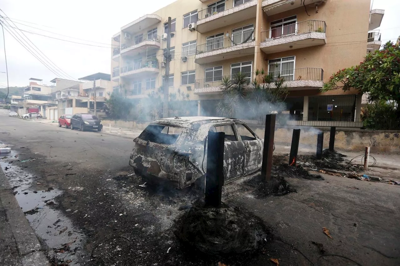 Operação da Polícia Civil deixa cinco feridos no Complexo da Penha