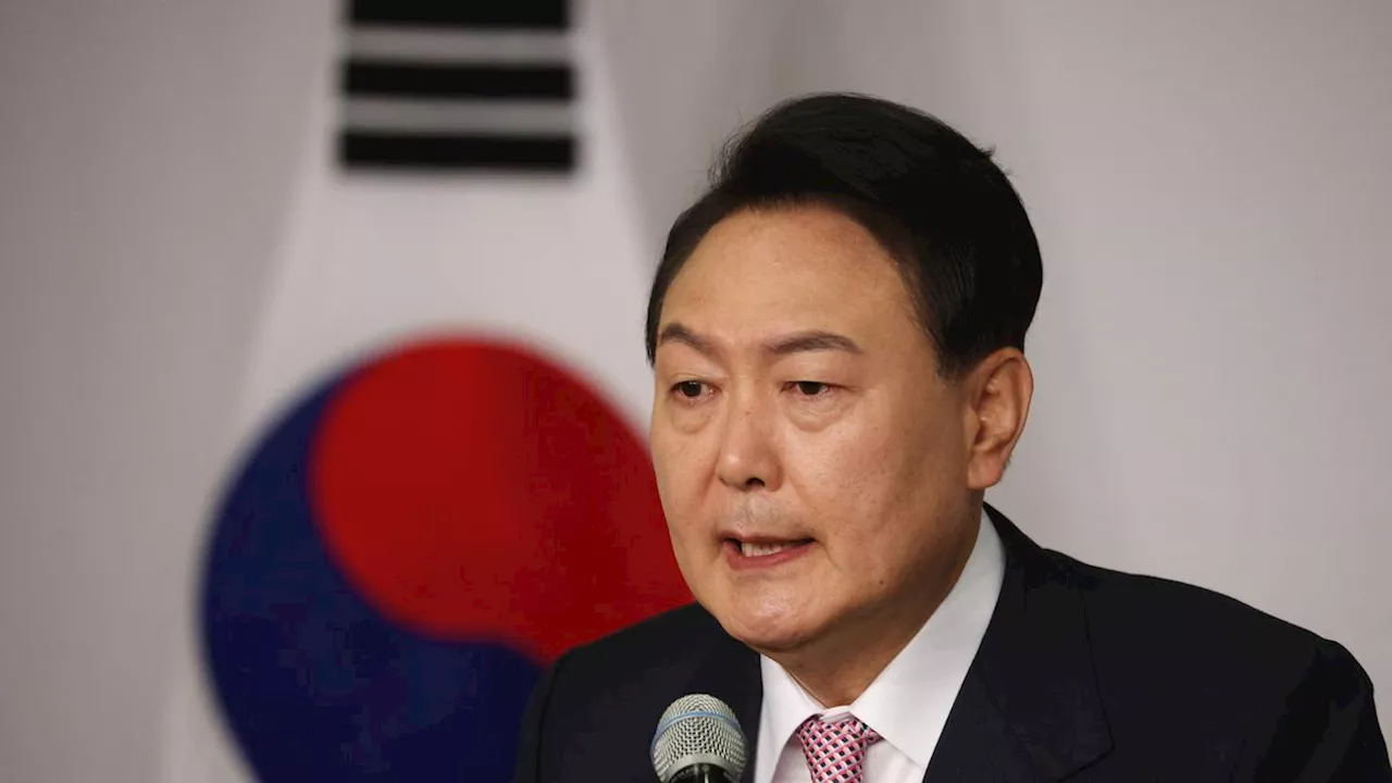 Presiden Korea Selatan Yoon Suk Yeol Umumkan Darurat Militer