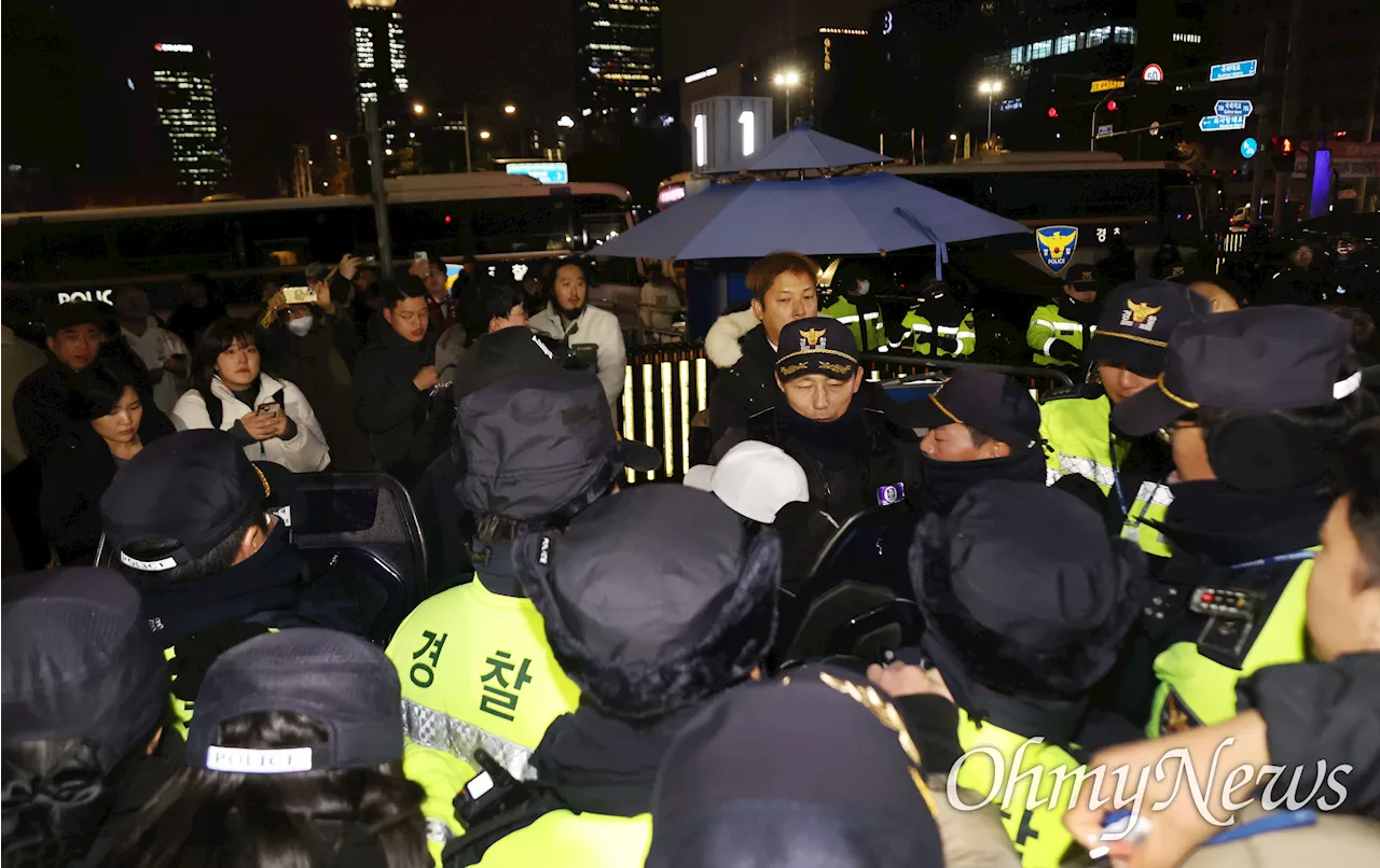 경남 지역 노동-시민 사회, 윤석열 대통령의 비상계엄에 반대하는 성명 발표