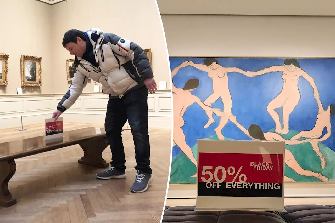  Artist Nelson Saiers pulls off Black Friday art stunt at MoMA after viral banana sells for $6.2 million