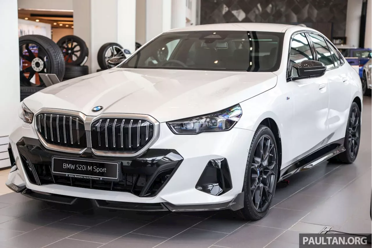 BMW 520i M Sport with M Performance parts at Auto Bavaria – 21-inch wheels and tyres, added carbon-fibre