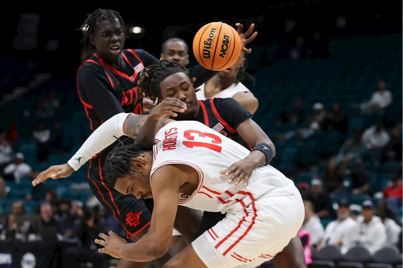 Freshly ranked, No. 24 Aztecs get different sort of challenge at high-octane Fresno State