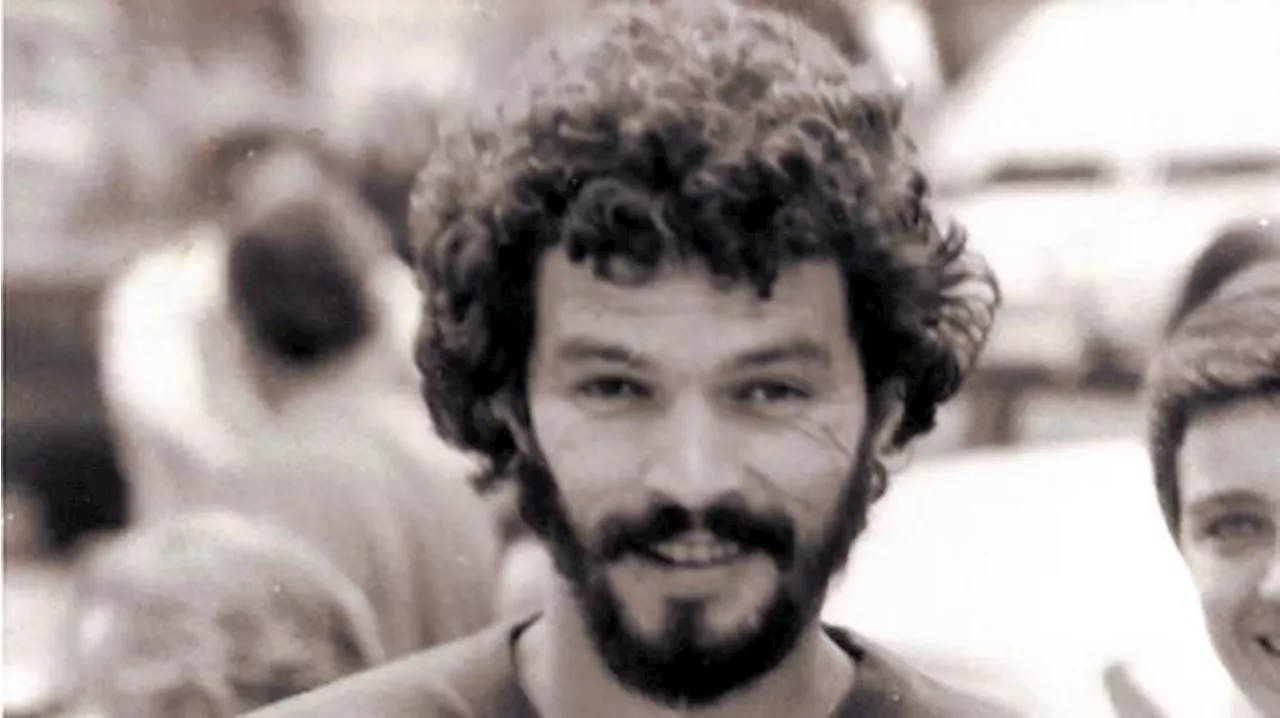 4 dicembre 2011, saluta la Democrazia. Socrates muore all'ospedale di San Paolo