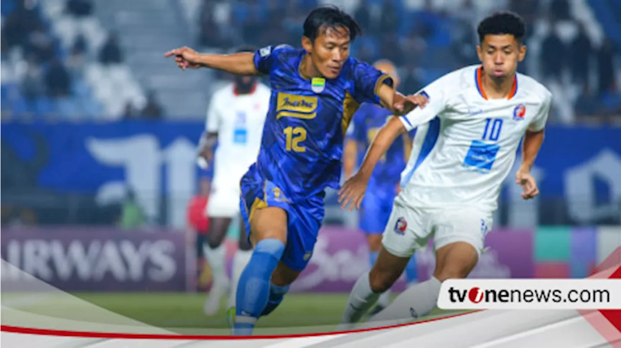 Pelatih Persib Bandung Pasang Badan Soal Henhen Herdiana, Jadi Bulan-bulanan di Sosial Media