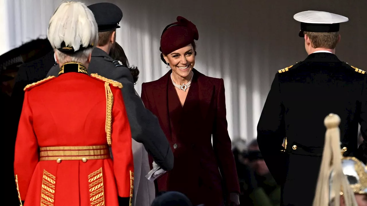 Kate Middleton, de retour à ses fonctions officielles pour accueillir l'émir du Qatar