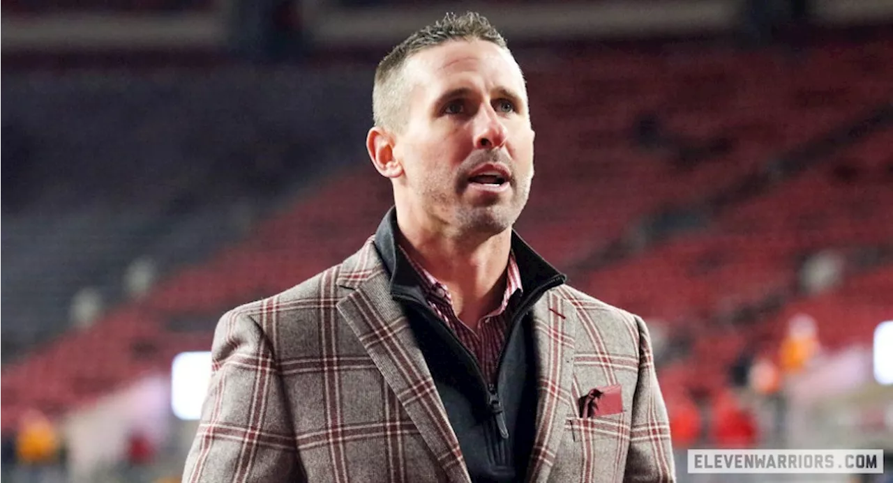 Ohio State's Recruiting Guru, Hartline, Remains Committed Despite Coaching Rumors