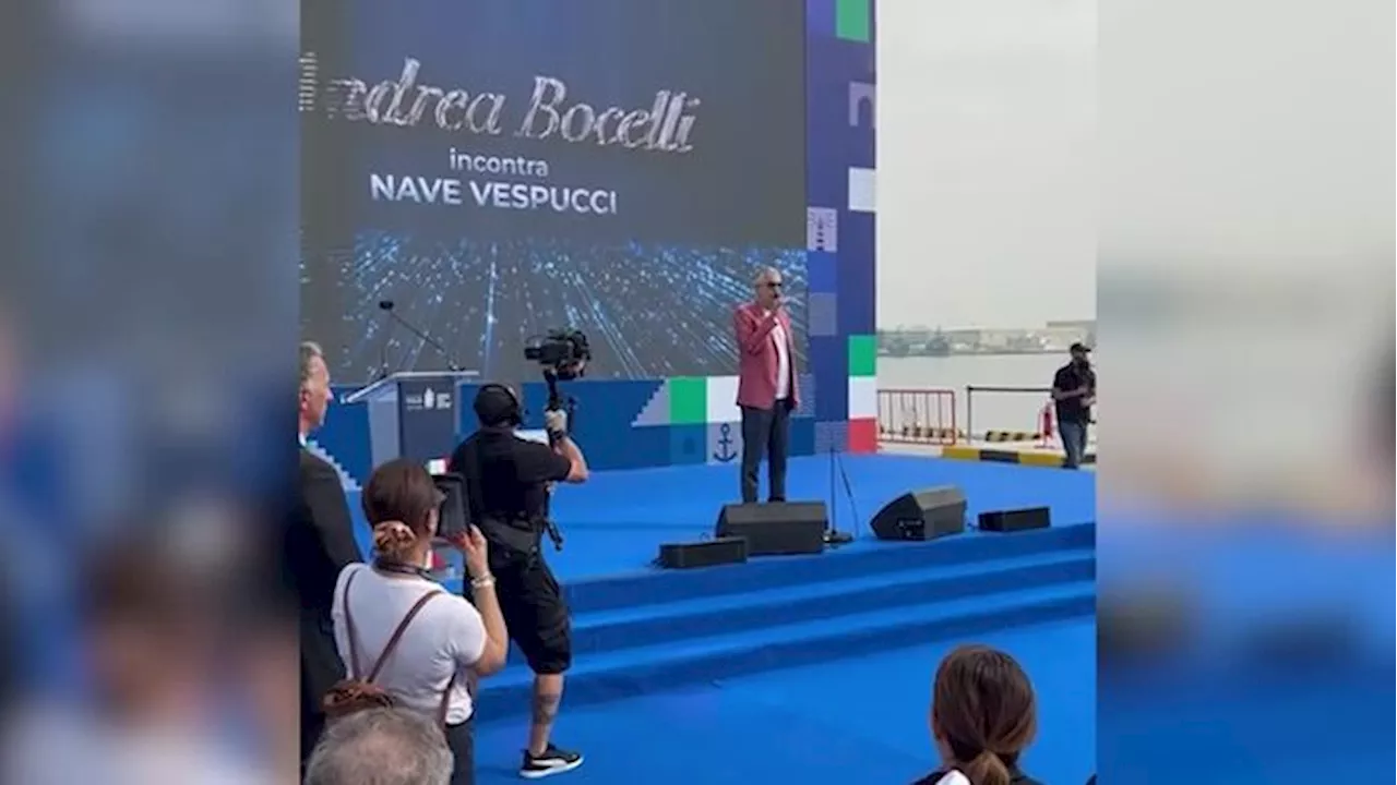 Andrea Bocelli emoziona il Villaggio Italia di Abu Dhabi