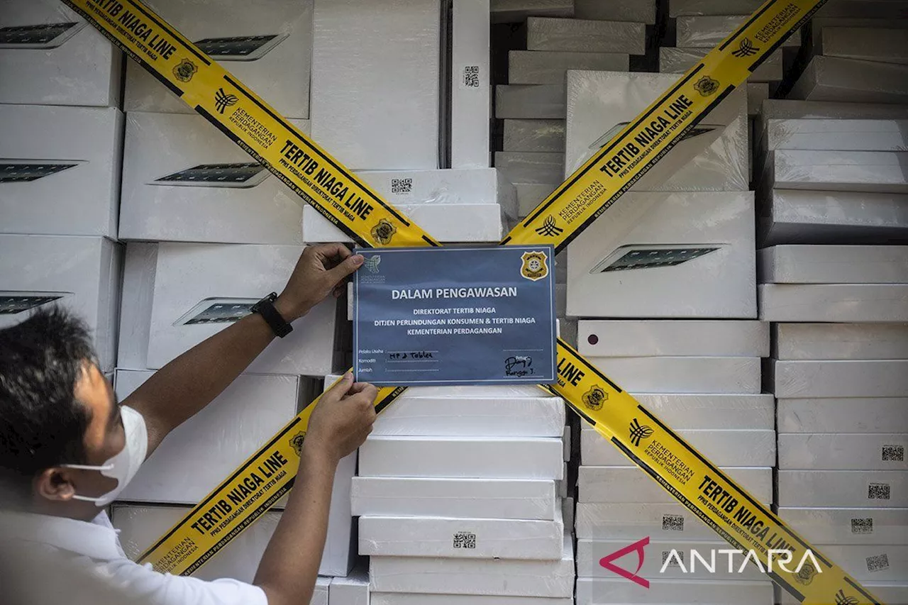 Kementerian Perdagangan Sita Barang Impor Ilegal Rp20 Miliar