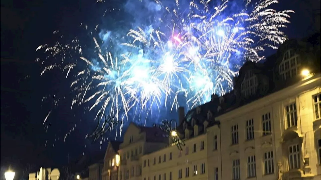 Feuerwerksverbot in Augsburg: Stadt plant auf große Silvesterparty trotz Einschränkungen