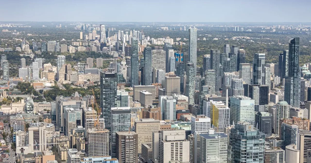 Toronto's Skyline Soars with New Towers in 2024