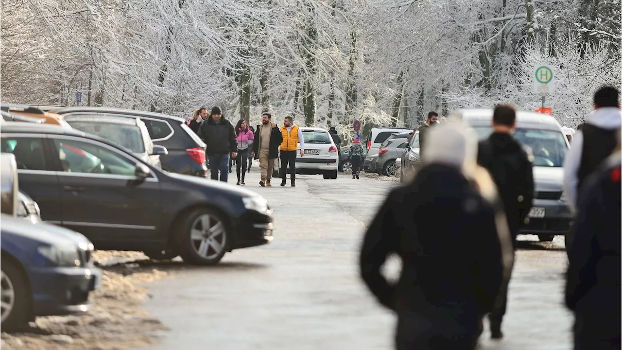 Überfüllte Wanderparkplätze im Bayerischen Wald