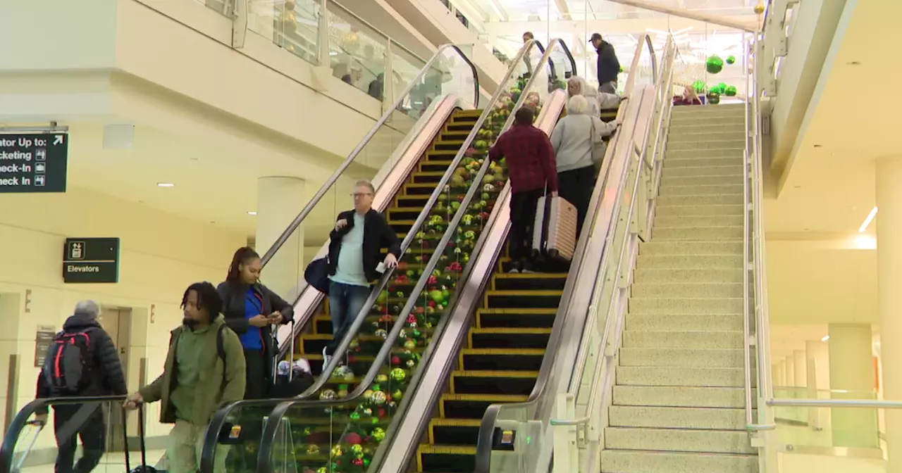 Holiday Travel Rush at Chicago Airports