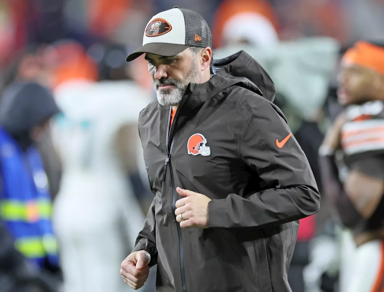 Browns Coach Addresses Loss to Dolphins, Thompson-Robinson's Performance, and Fourth-Down Decisions