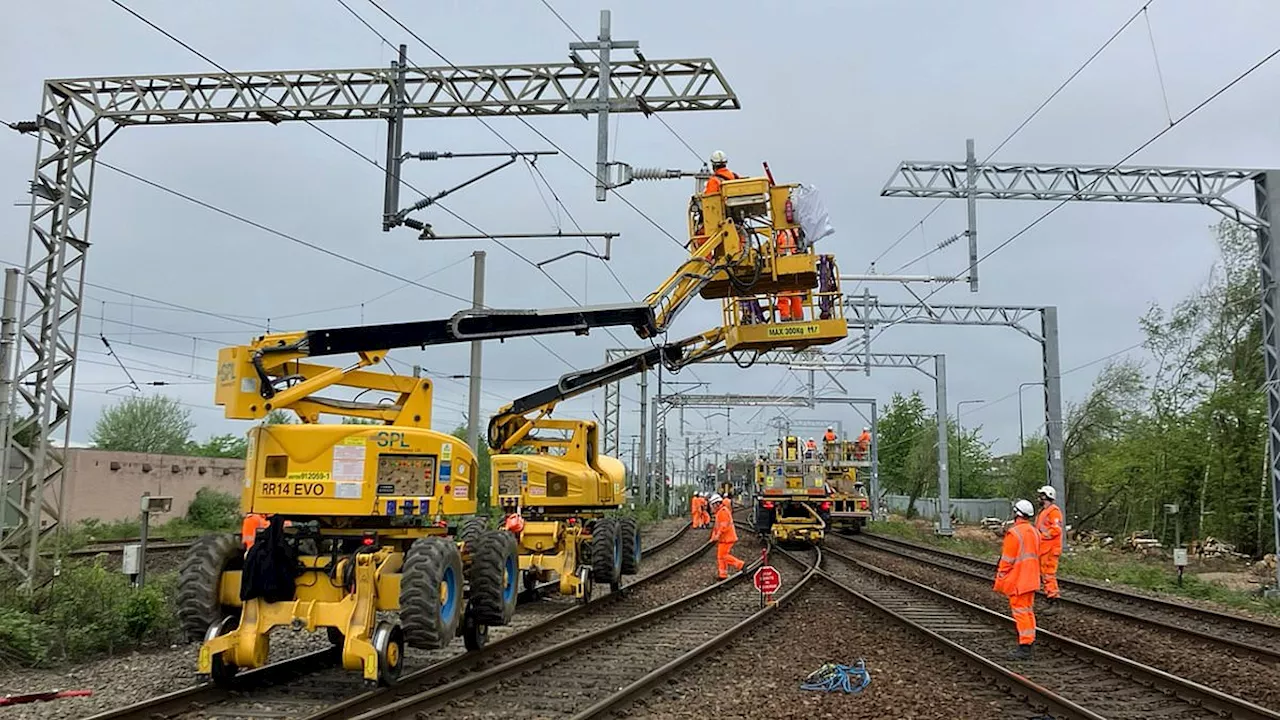 £100,000 Cable Theft Causes Travel Chaos in North West England