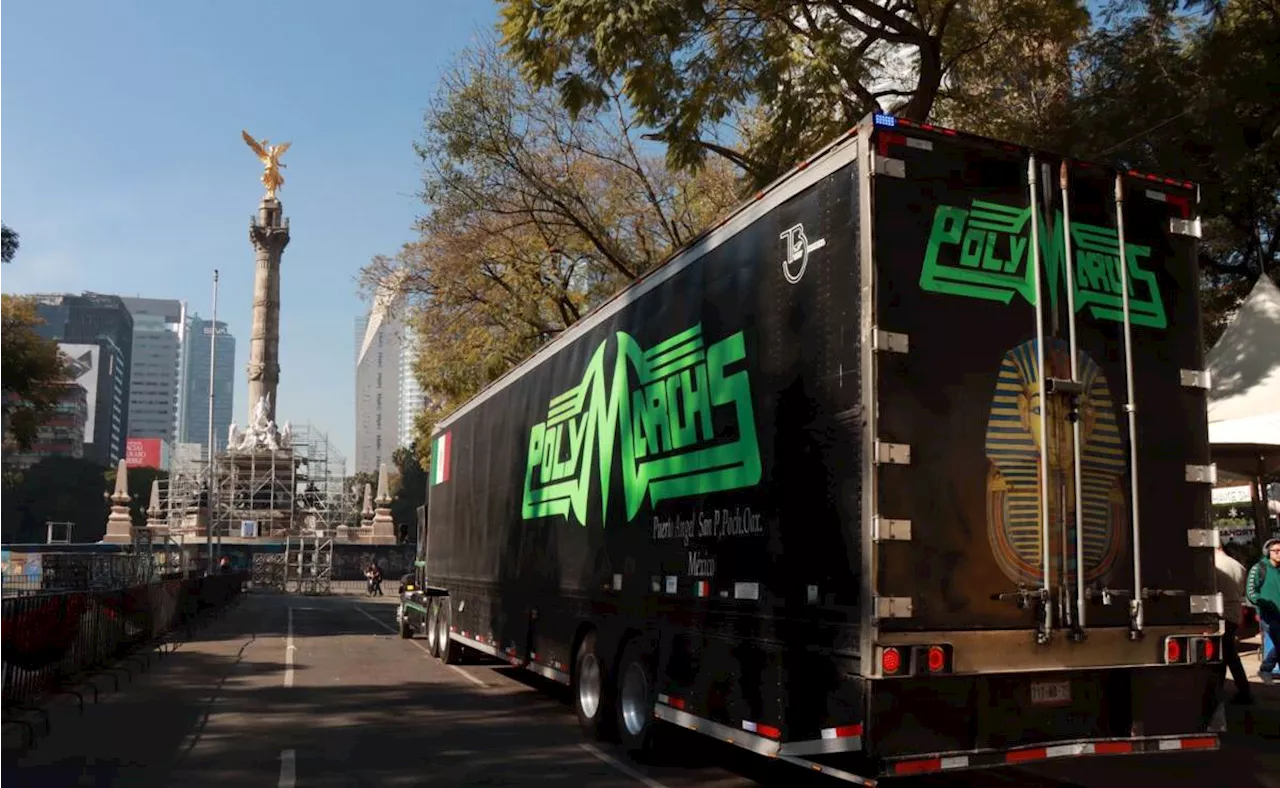 Continúan pruebas de sonido y escenario para el concierto de Polymarchs en Reforma