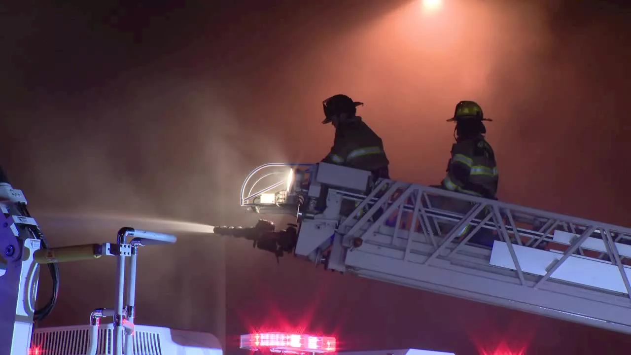 Fire Damages Row of Businesses on Fort Worth's Main Street