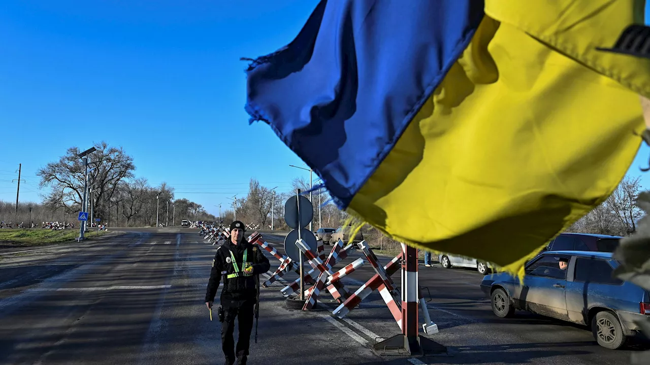 Slowakischer Verteidigungsminister fordert territoriale Zugeständnisse der Ukraine für Frieden