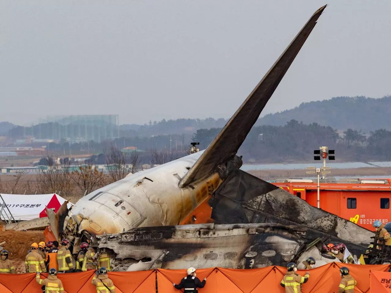 Tragedia a Jeju Air: Aereo si schianta in Corea del Sud