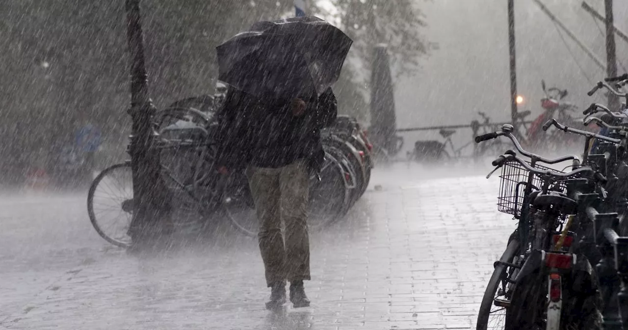 Heavy Rain and Strong Winds Threaten Ireland's New Year's Eve