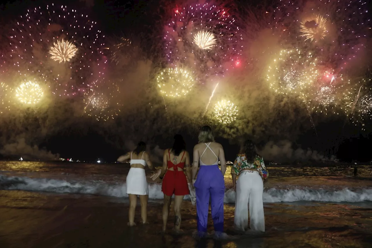 Cores do Reveillon: Evite Essas Tons para Atrair Boa Sorte em 2025