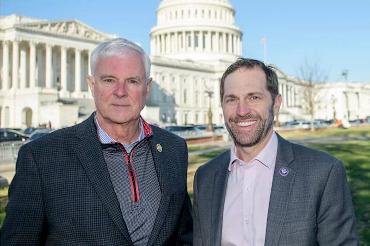 For Country Caucus: Veterans Bridge Political Divide in Congress