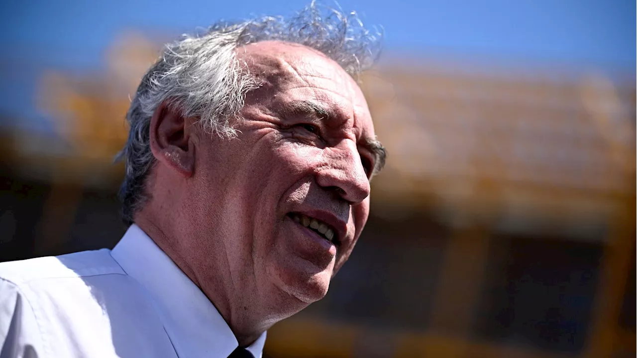 Bayrou tente de rassurer sur la rentrée scolaire à Mayotte