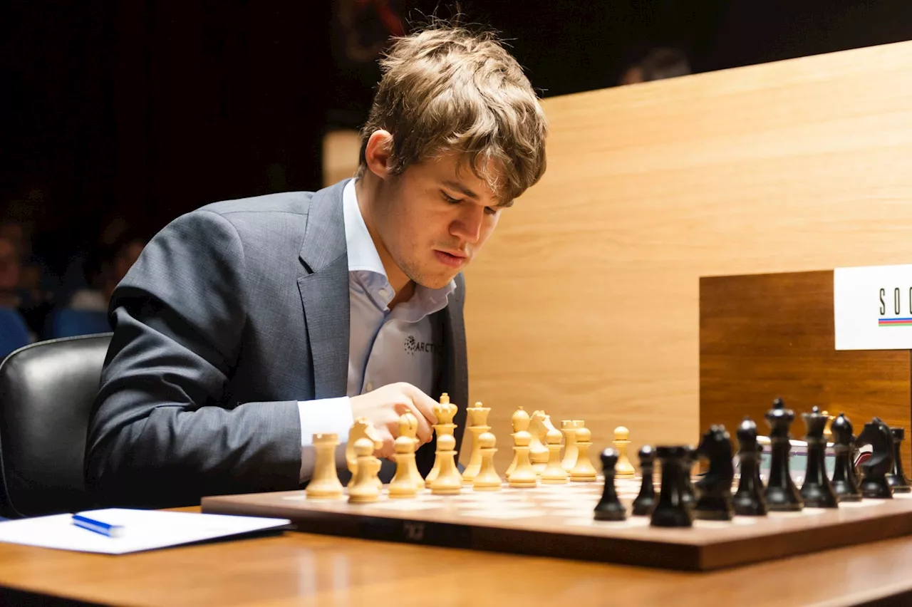 Chess Star Magnus Carlsen Returns to Tournament After Jeans Row