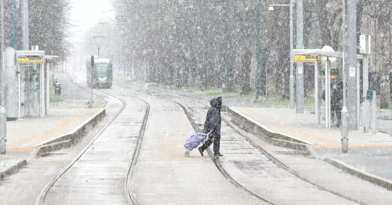 Met Office Issues New Year's Day Weather Warnings for Snow and Strong Winds