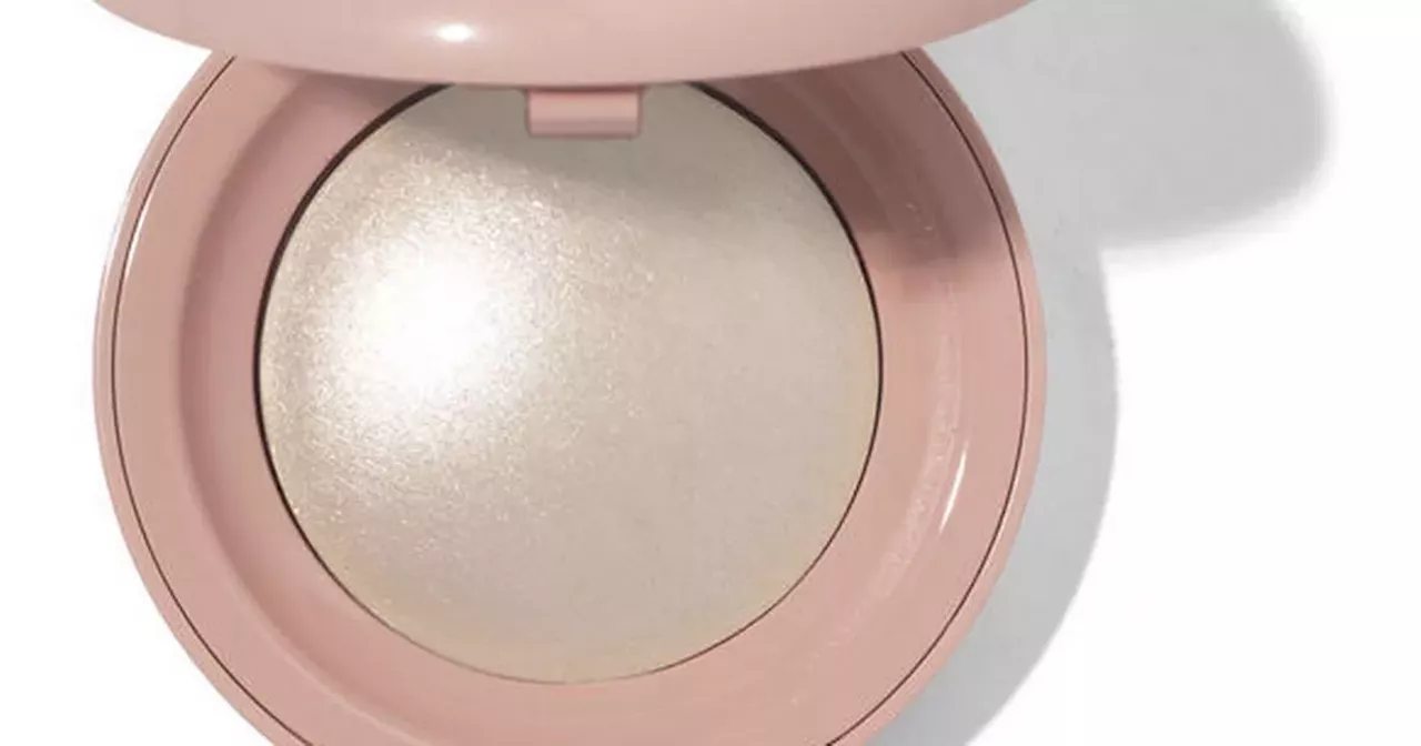 Space NK's Rare Beauty Highlighter Gives a 'Glass-Like Sheen' for a Dewy Glow