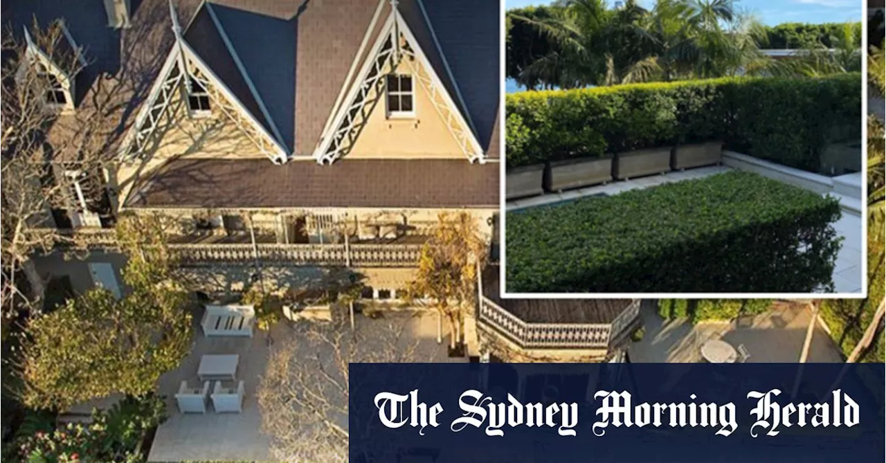 The palm trees, the harbour views and the multimillion-dollar mansion