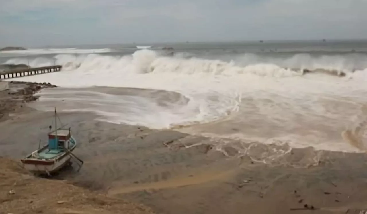 Fortes vagues en Amérique du sud : trois morts et des dizaines de pêcheurs bloqués en mer