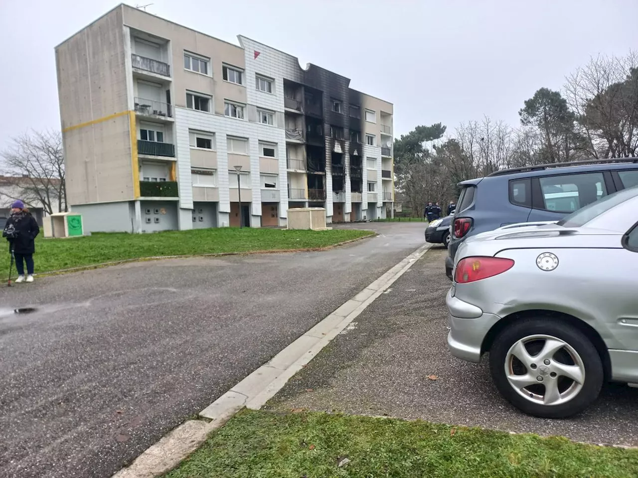 Incendie mortel à Saint-Médard-en-Jalles : Deux morts et trois blessés