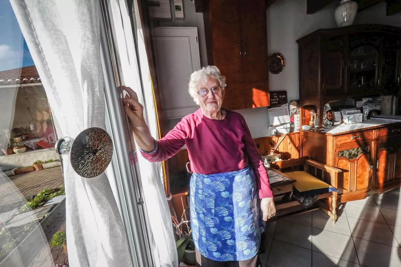 Lucette, 83 ans, n'a jamais quitté son hameau