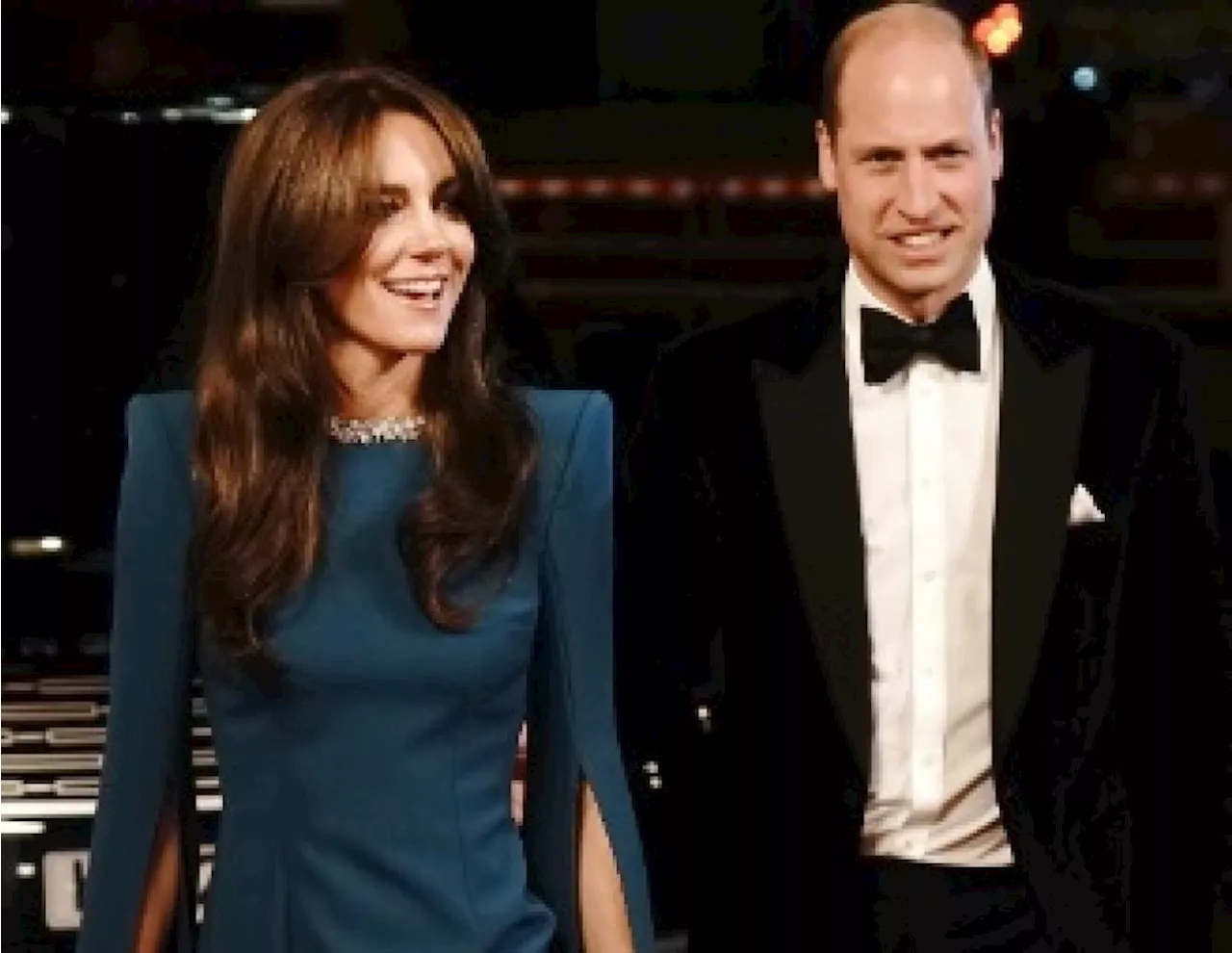 Hadiah Teropong Pangeran William untuk Kate Middleton