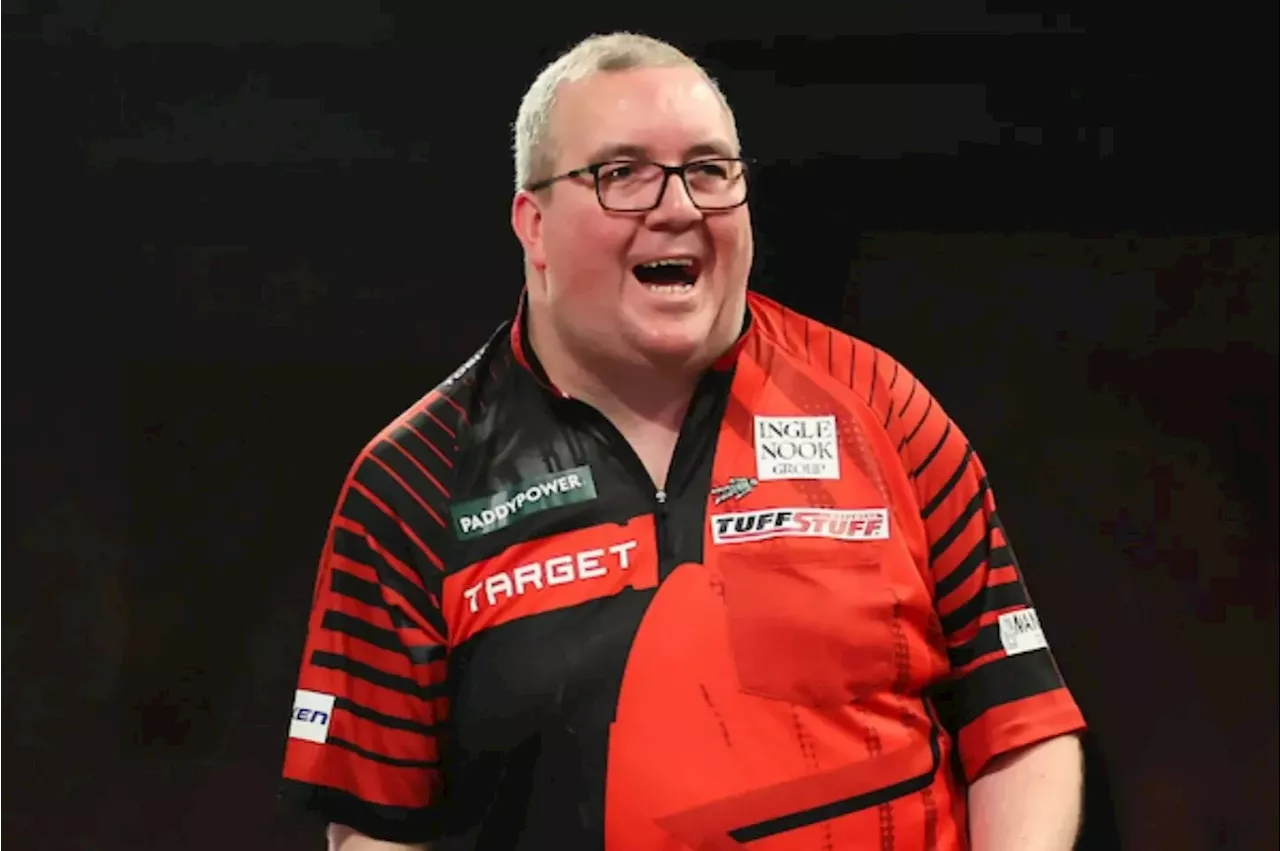 Bunting Whitewashes Woodhouse to Reach World Darts Championship Quarter-Finals