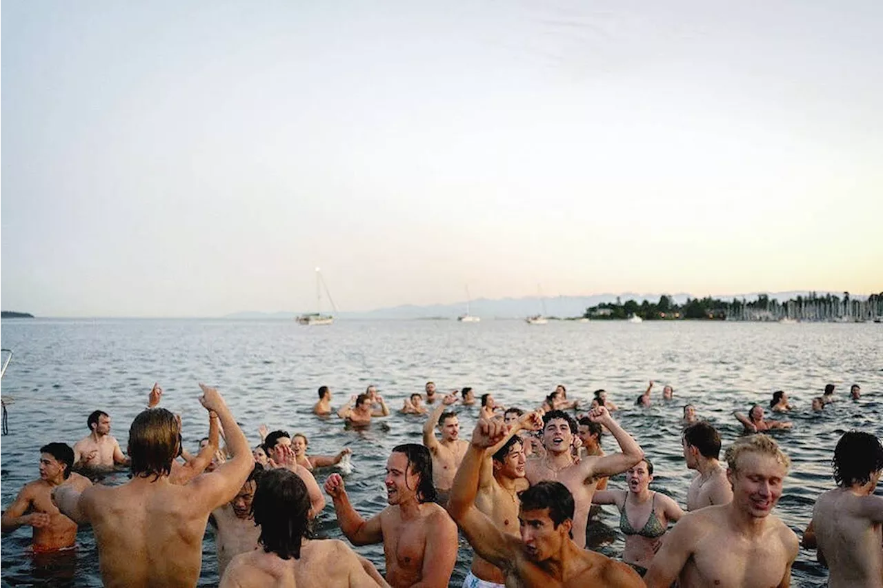 UVic Student's Polar Bear Dip Club Encourages New Year's Resolutions and Self-Discovery