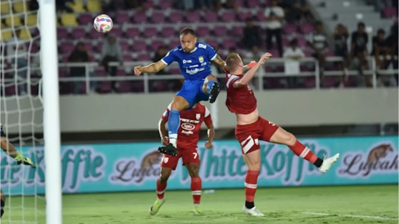 Persib Bandung Raih Kemenangan Atas Persis Solo