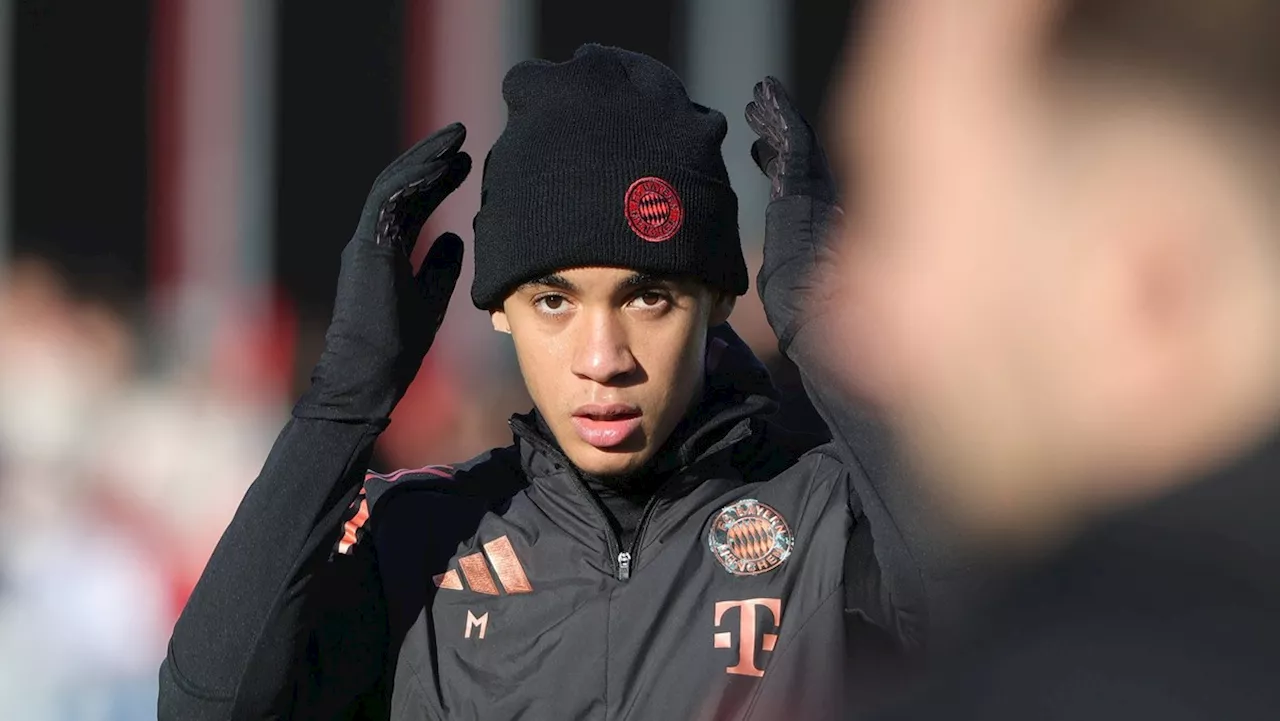 FC Bayern: Jamal Musiala teilt dekadentes Foto aus Limousine